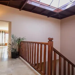  Villa Sea Breeze Ocean View